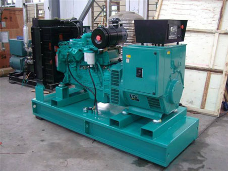 潜江经济开发区200kw康明斯柴油发电机组图片 潜江经济开发区200kw康明斯柴油发电机组图片